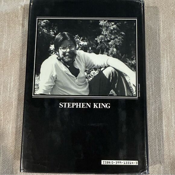 Stephen King 'The Tommyknockers' Hardcover Book - Picture 2 of 3